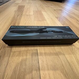Bio Ionic Black Long Barrel Styler